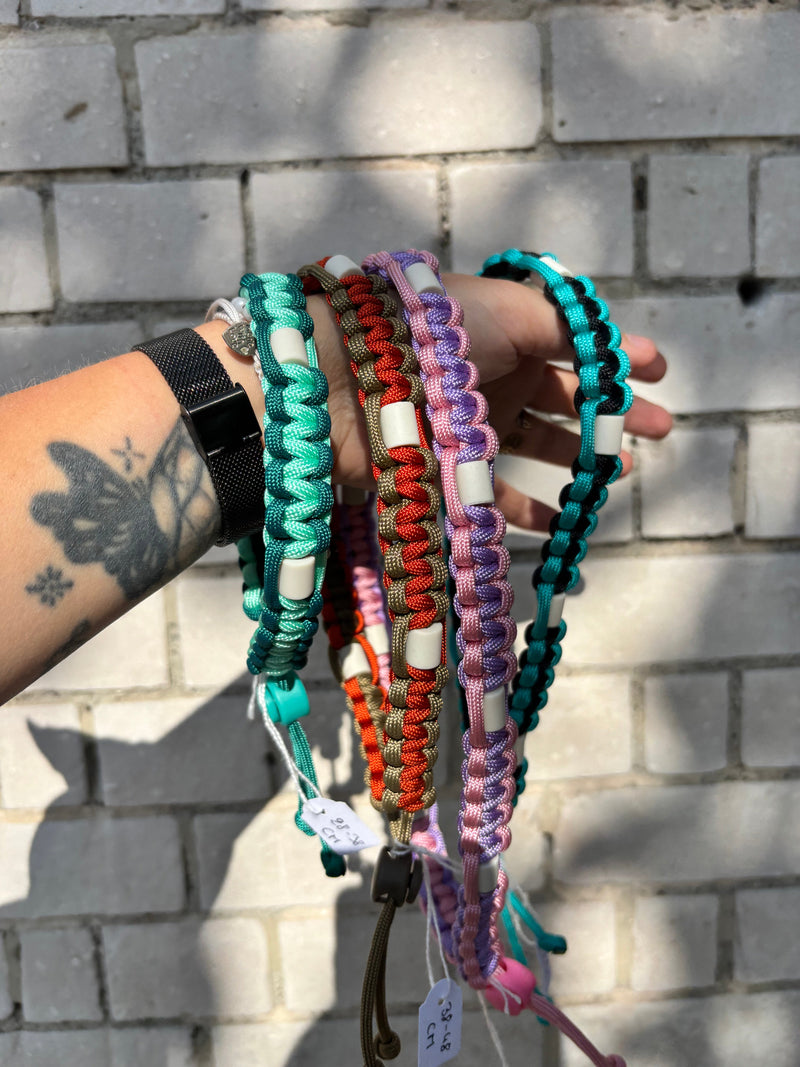 Collier Anti-tiques