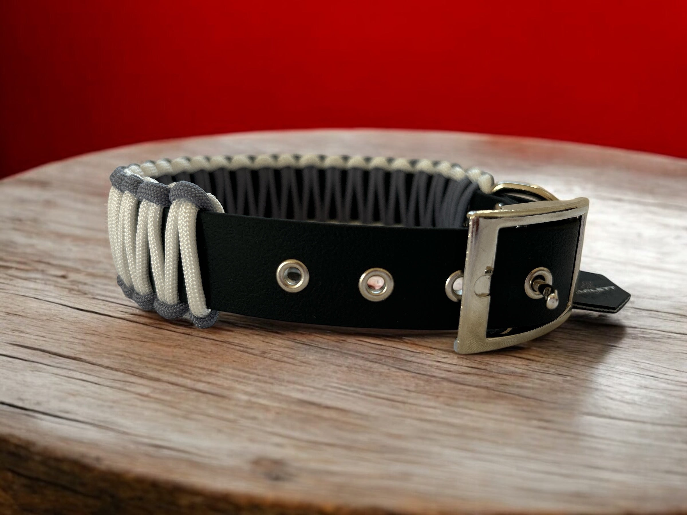 Collier Elite